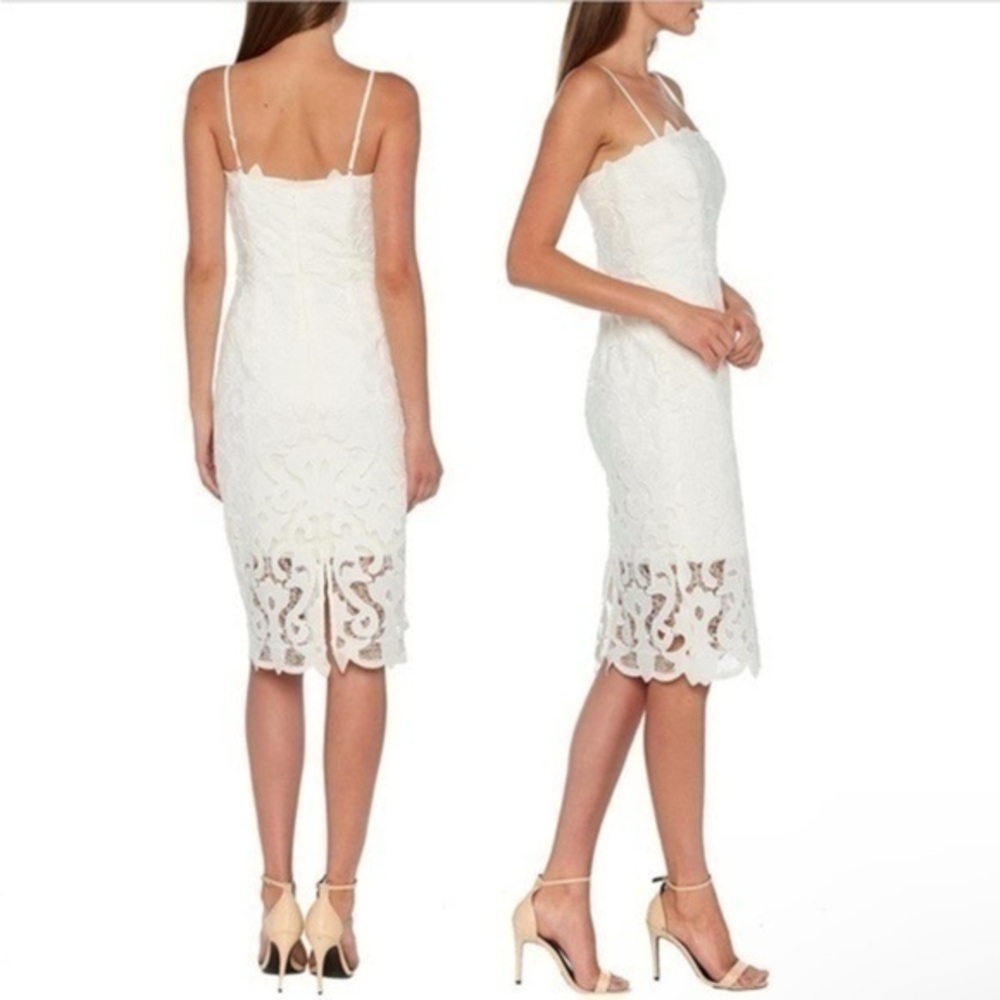 LINA LACE DRESS IN IVORY NEW